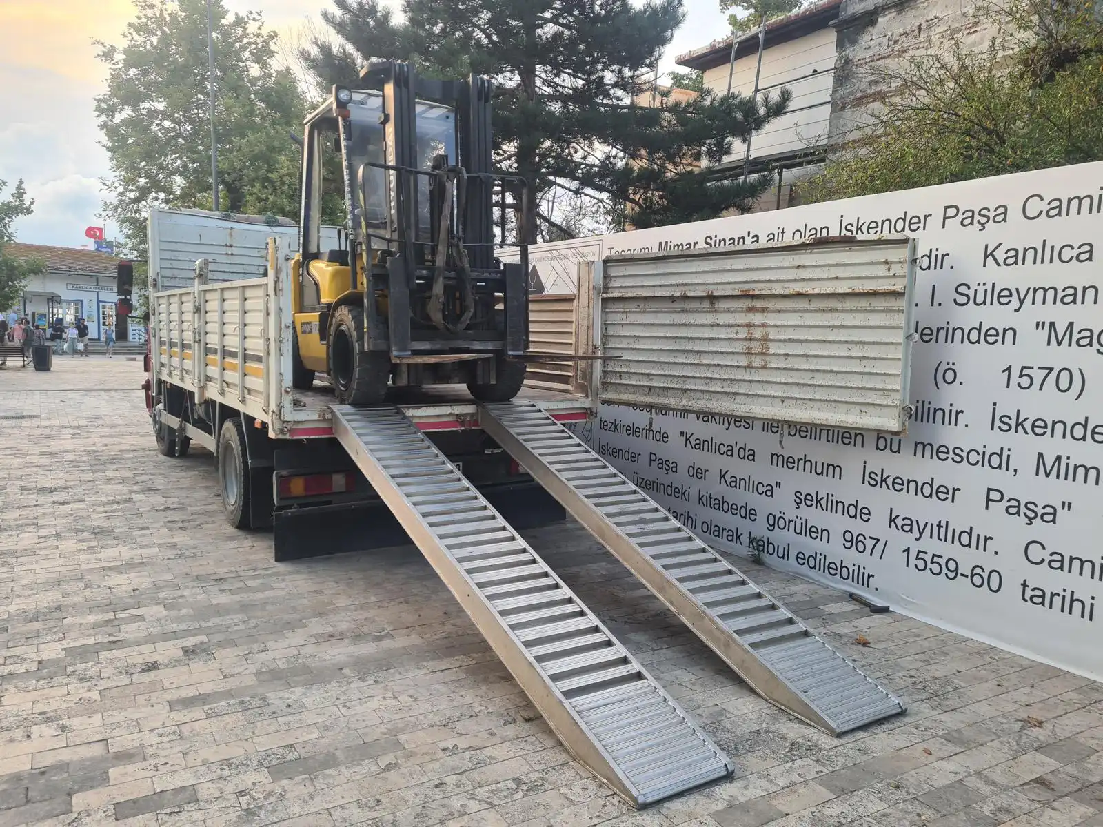 Beykoz Paşabahçe kiralik forklift hizmeti